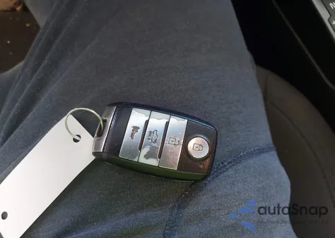 2016 Kia Optima Hybrid z USA, uszkodzony, nr VIN KNAGM4AD4G5092509